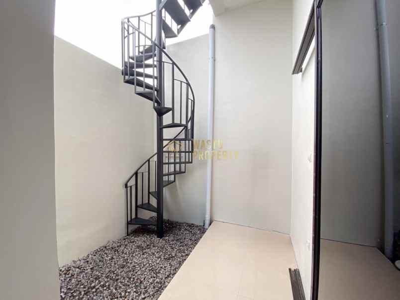 dijual rumah condongcatur depok sleman