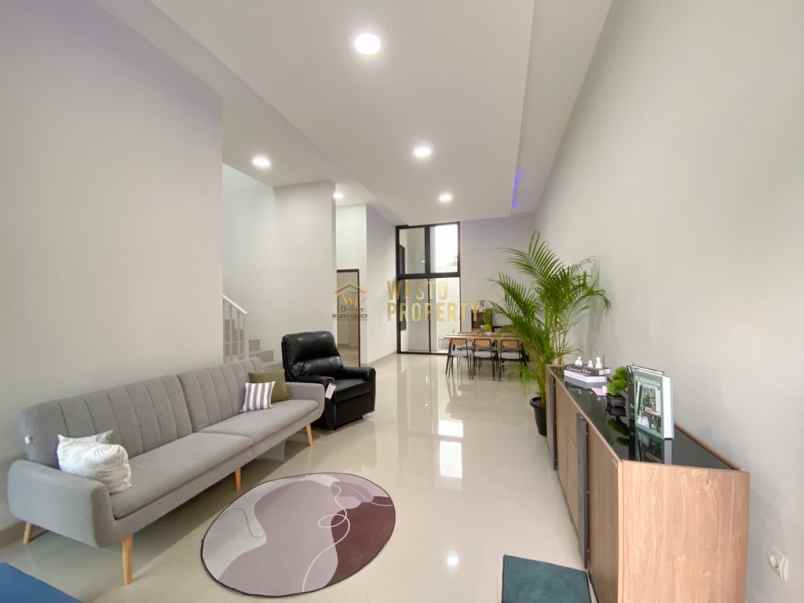 dijual rumah condongcatur depok sleman