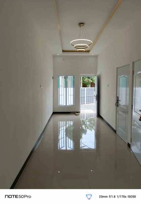 dijual rumah daerah pondok kacang