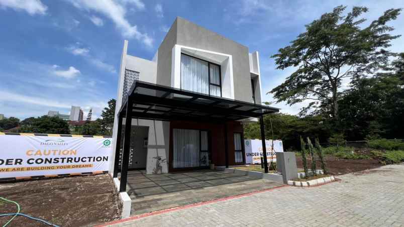dijual rumah dago bandung jawa barat
