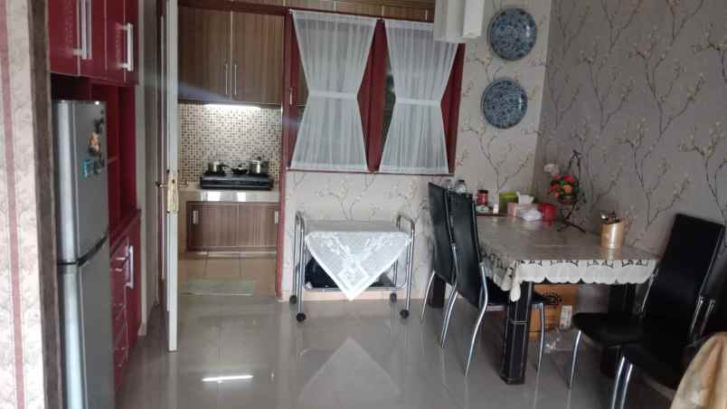 dijual rumah dago resort pakar mawar