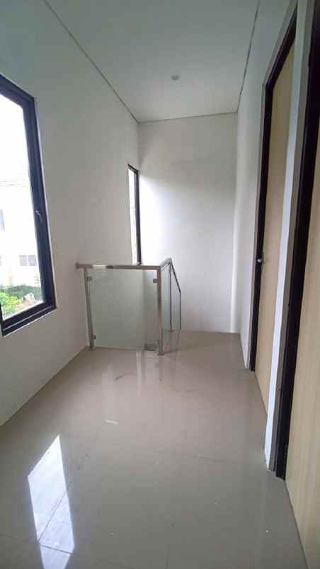 dijual rumah dekat kedungpane ngaliyan