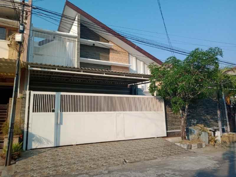 dijual rumah dharmahusada indah timur