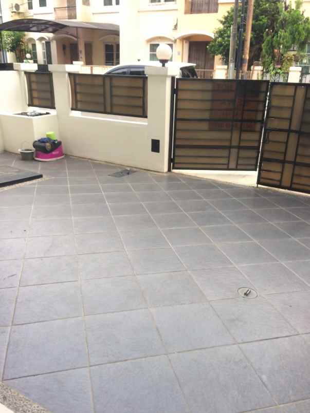 dijual rumah di gading arcadia