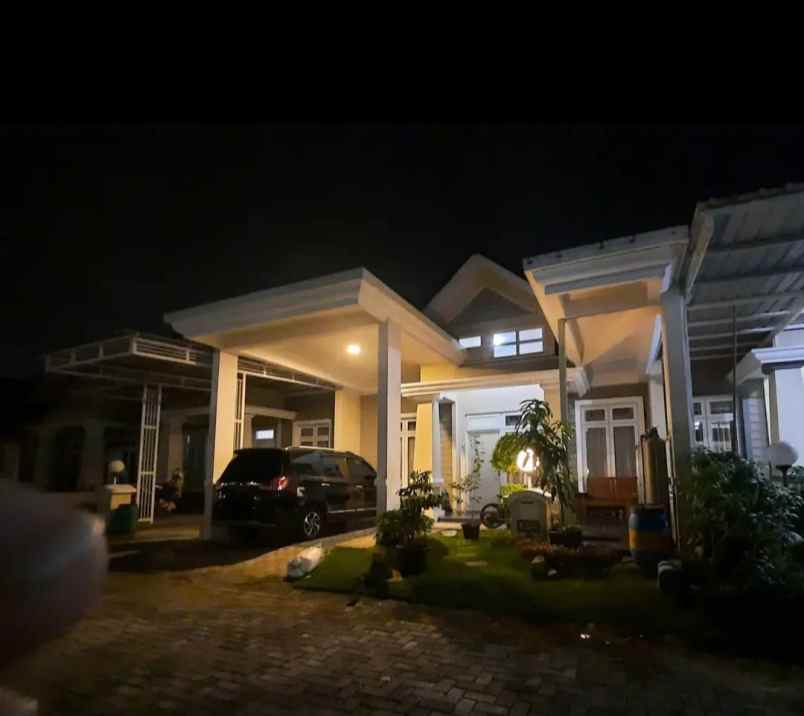 dijual rumah di jasmine park plamongan indah semarang