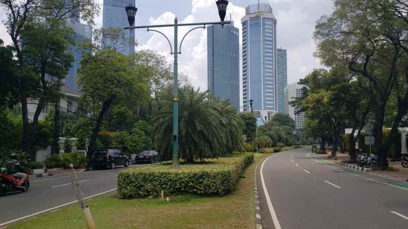 dijual rumah di jl imam bonjol menteng jakarta pusat