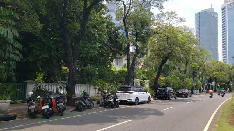 dijual rumah di jl imam bonjol menteng jakarta pusat