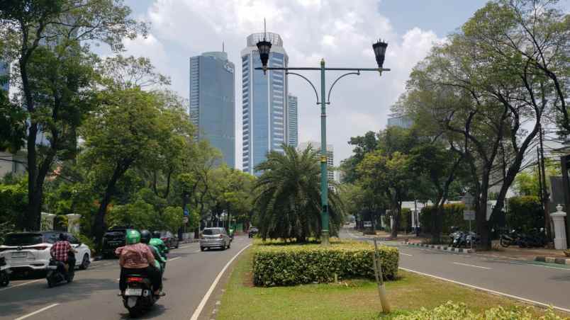 dijual rumah di jl imam bonjol menteng jakarta pusat