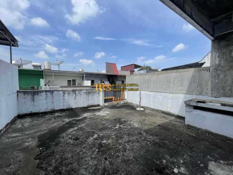 dijual rumah di komplek pandan hijau residence medan