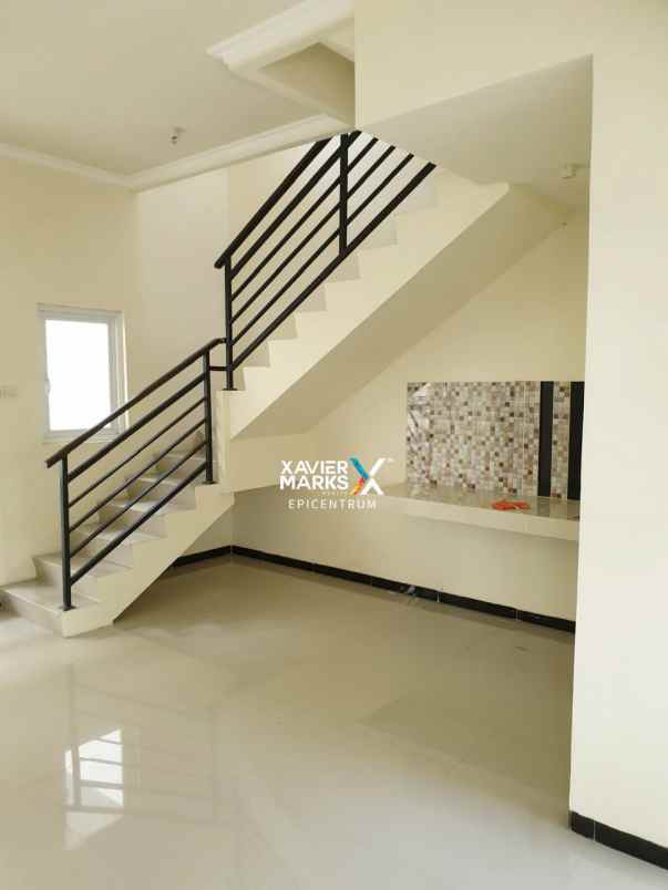 dijual rumah di ladiva greenhill menganti siap huni