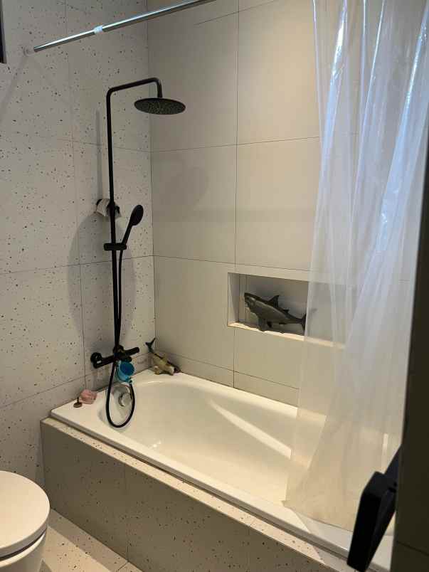 dijual rumah di pondok ranji ciputat timur