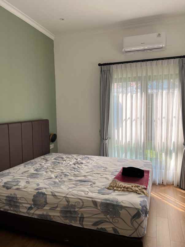 dijual rumah di pondok ranji ciputat timur