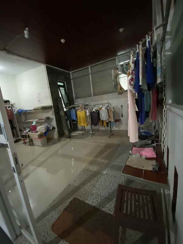 dijual rumah di subang kota cigadung