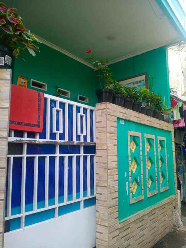 dijual rumah dijual rumah 3 lantai