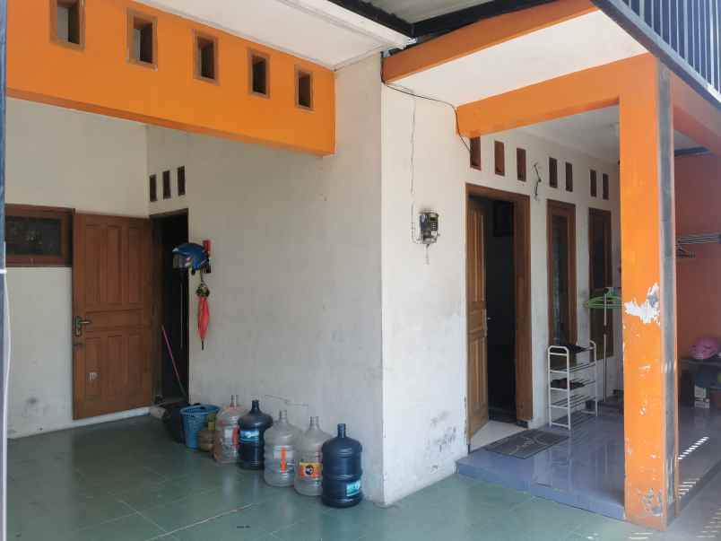 dijual rumah dk pabrik wirun mojolaban