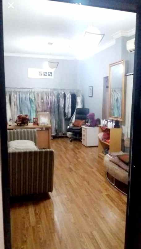 dijual rumah dukuh kramat jati jakarta