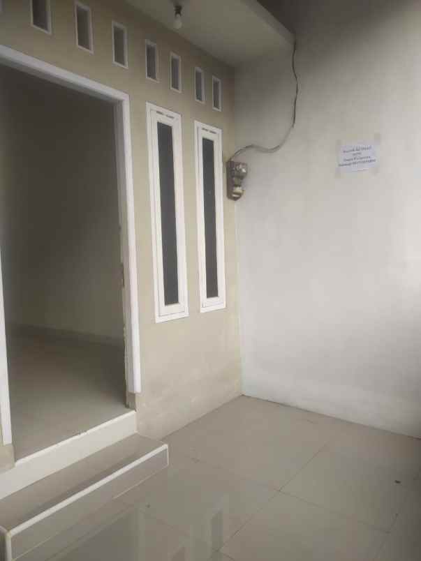 dijual rumah dukuh zamrud blok m padurenan