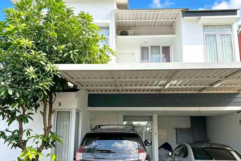 dijual rumah duren sawit