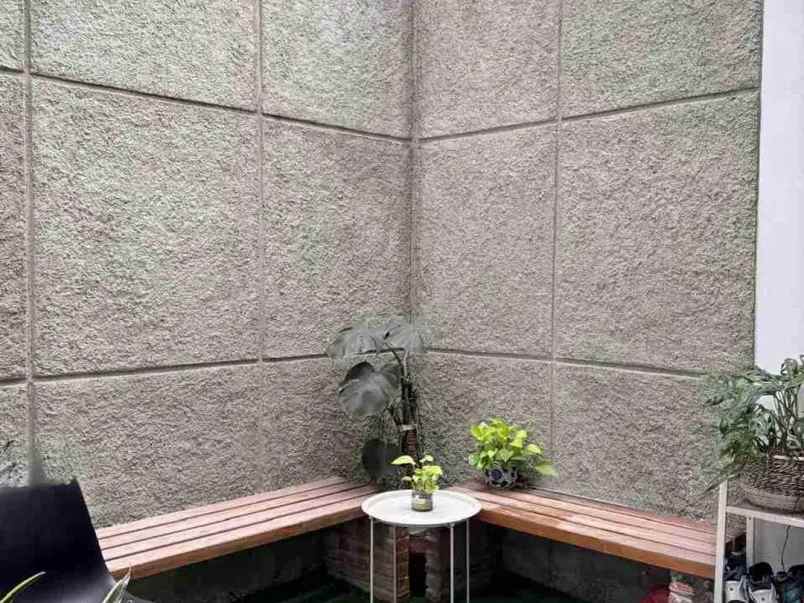 dijual rumah duren sawit