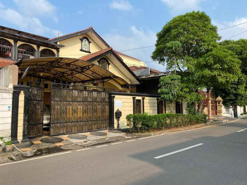 dijual rumah duren sawit jakarta timur