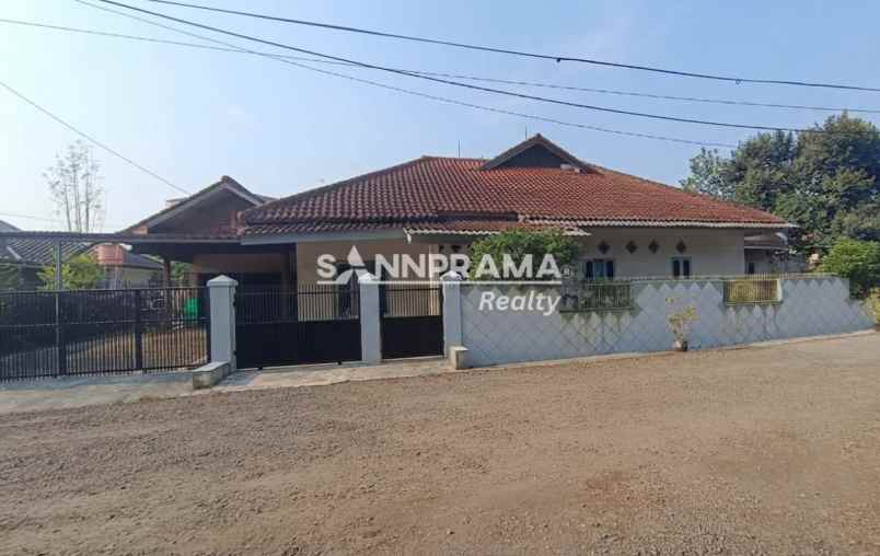 dijual rumah duren seribu