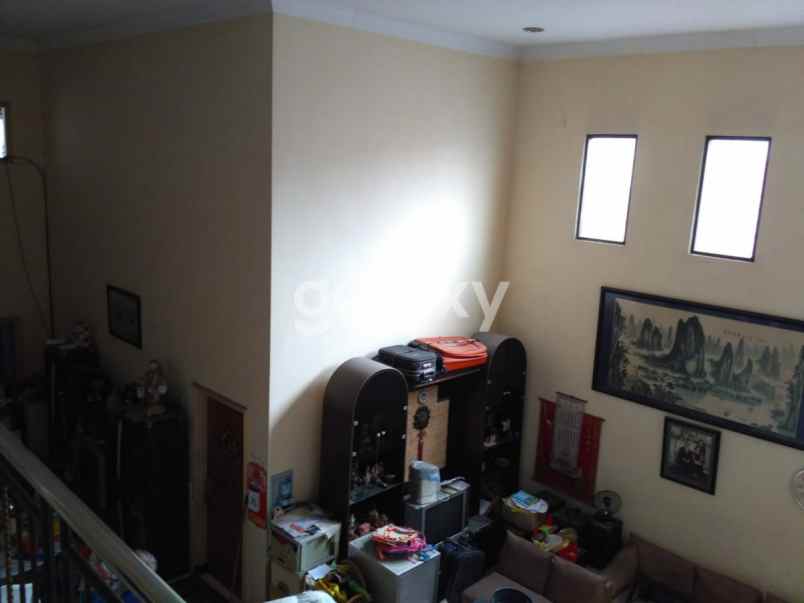 dijual rumah gading pantai