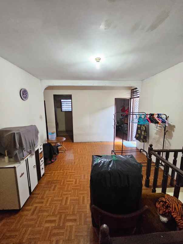 dijual rumah gandaria utara