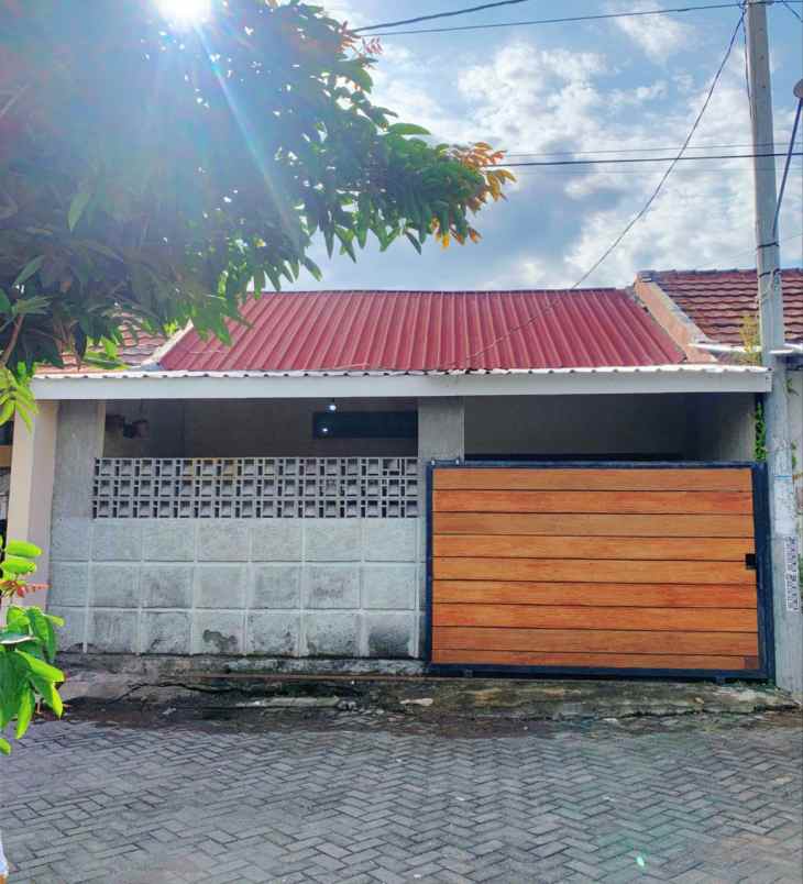 dijual rumah gawanan colomadu karanganyar