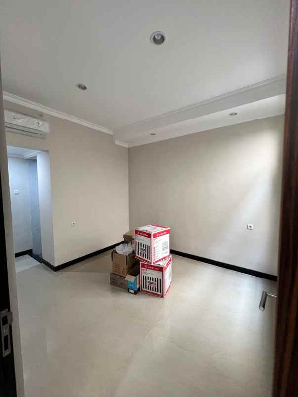 dijual rumah gedongsongo manyaran