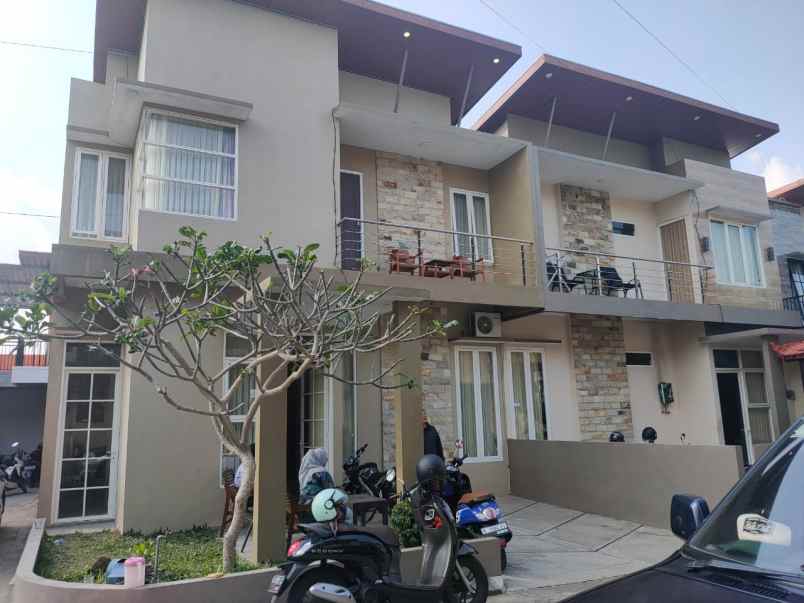 dijual rumah griya asri gondorejo