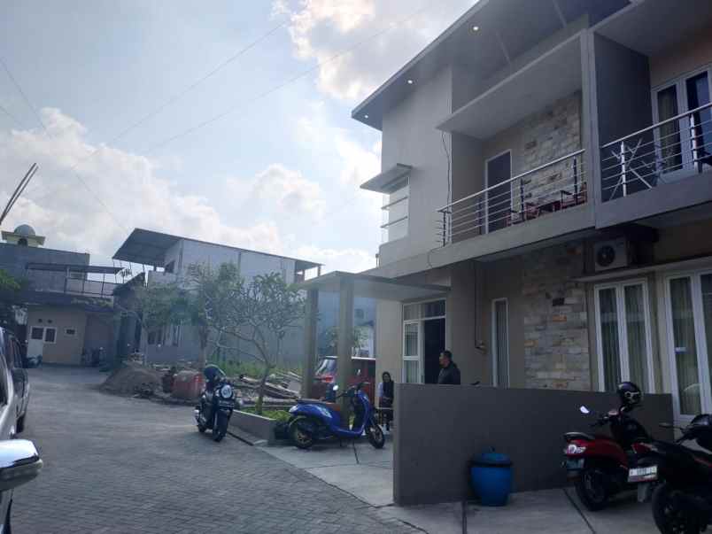 dijual rumah griya asri gondorejo