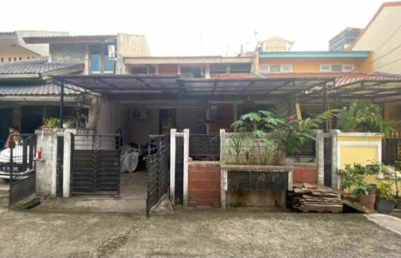 dijual rumah griya hintara indah