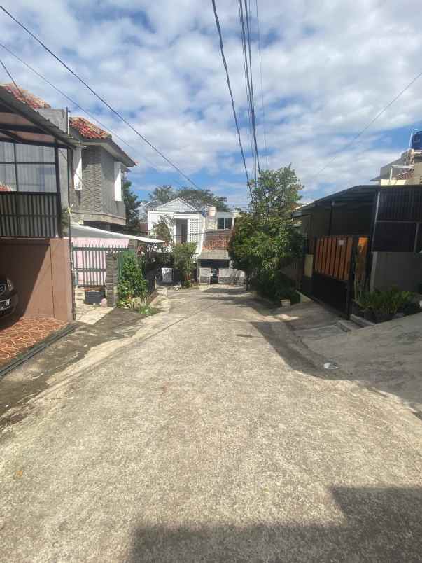 dijual rumah griya winaya pasir jati