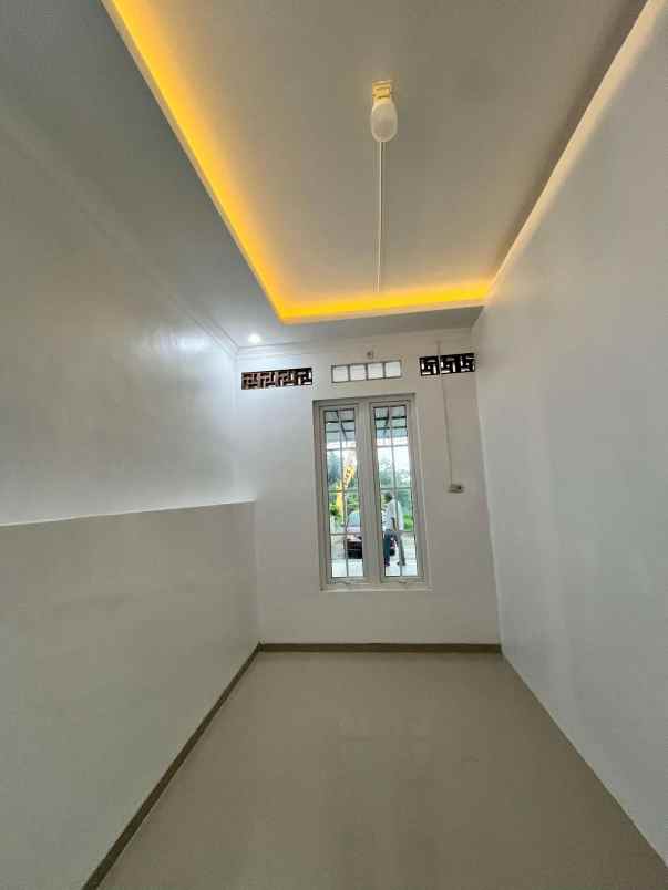 dijual rumah gunung pati