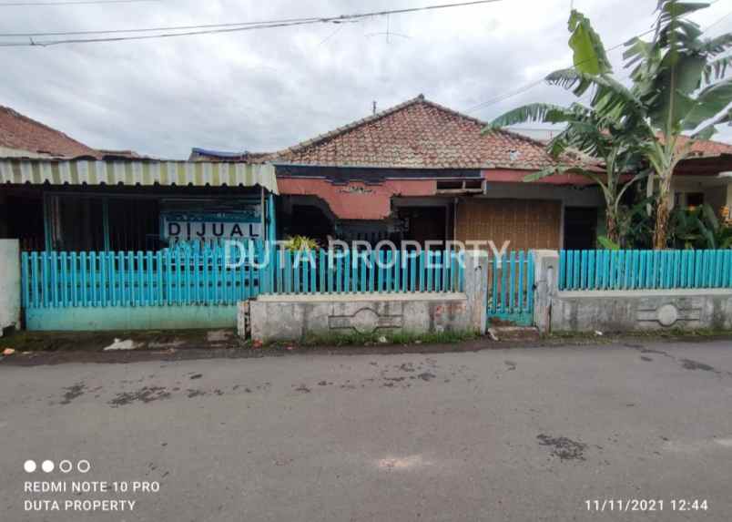 dijual rumah inhoftank soeta soekarno