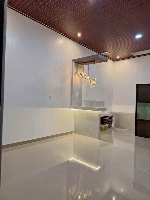 dijual rumah irigasi danita