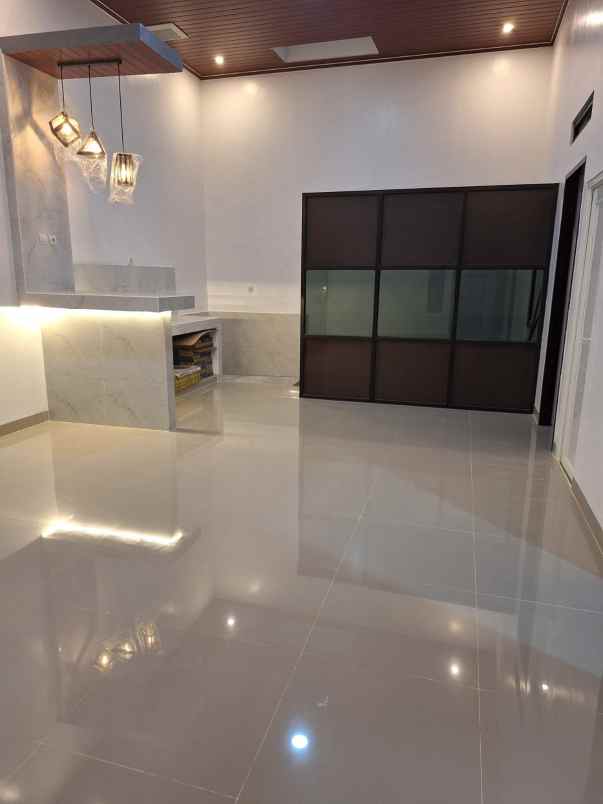 dijual rumah irigasi danita