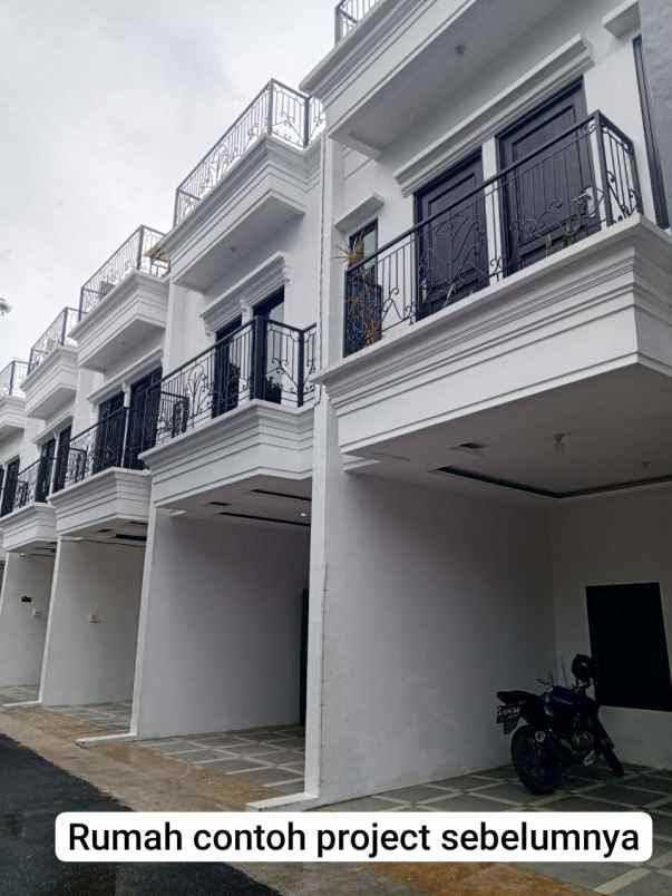 dijual rumah jagakarsa