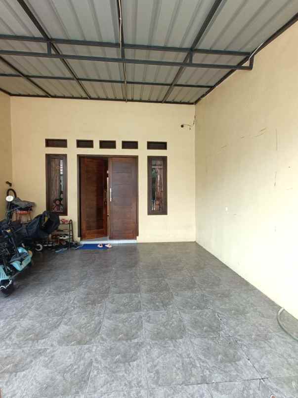 dijual rumah jakasampurna bekasi barat