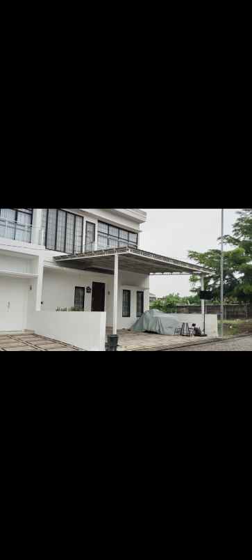 dijual rumah jalan cemara