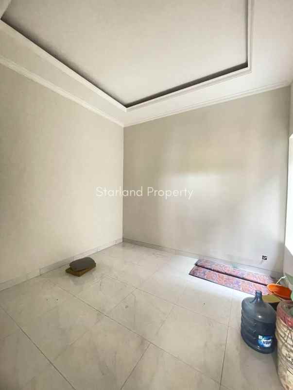 dijual rumah jalan ciledug raya dalam