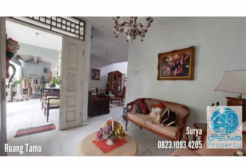 dijual rumah jalan cut nyak dien 1