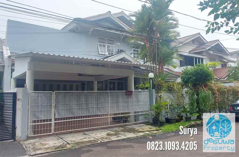 dijual rumah jalan cut nyak dien 1