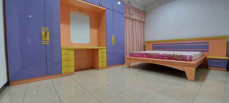 dijual rumah jalan galaxy bumi permai