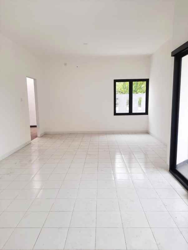 dijual rumah jalan harapan indah raya