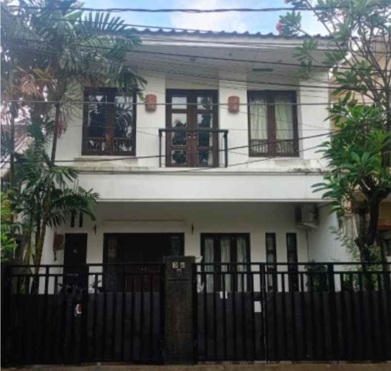 dijual rumah jalan lebak indah v kel