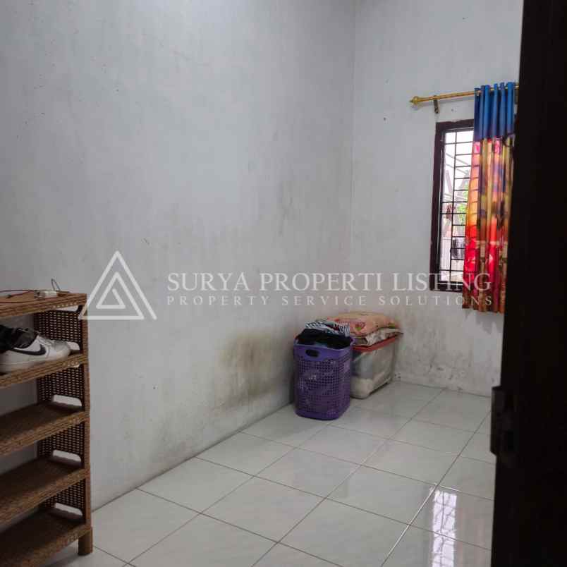 dijual rumah jalan monel anwar
