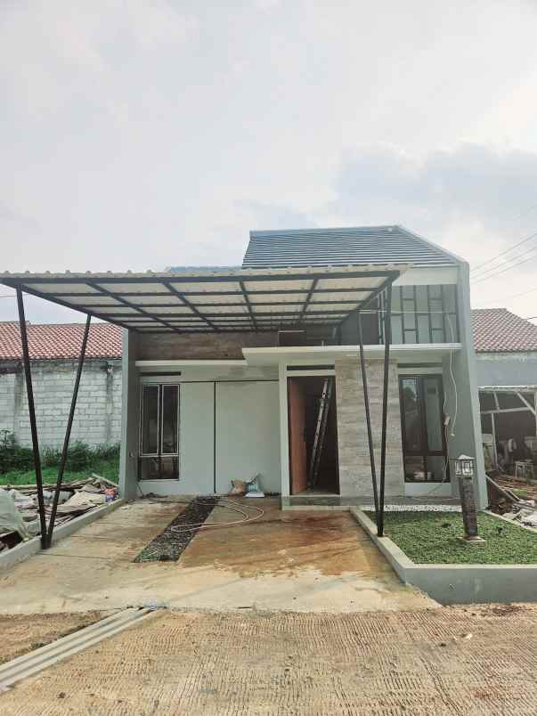 dijual rumah jalan pabuaran citayem