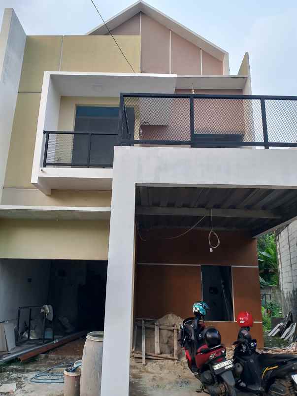 dijual rumah jalan pahlawan cinangka