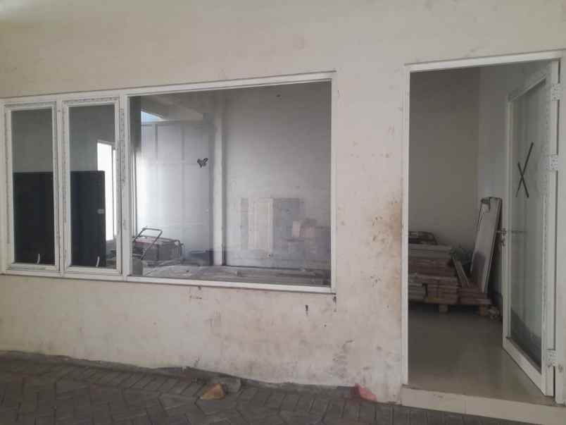 dijual rumah jalan pesapen